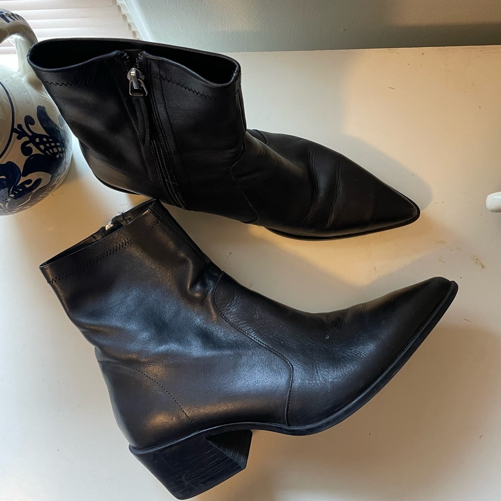 Black Leather Western Zara Pointed Boots